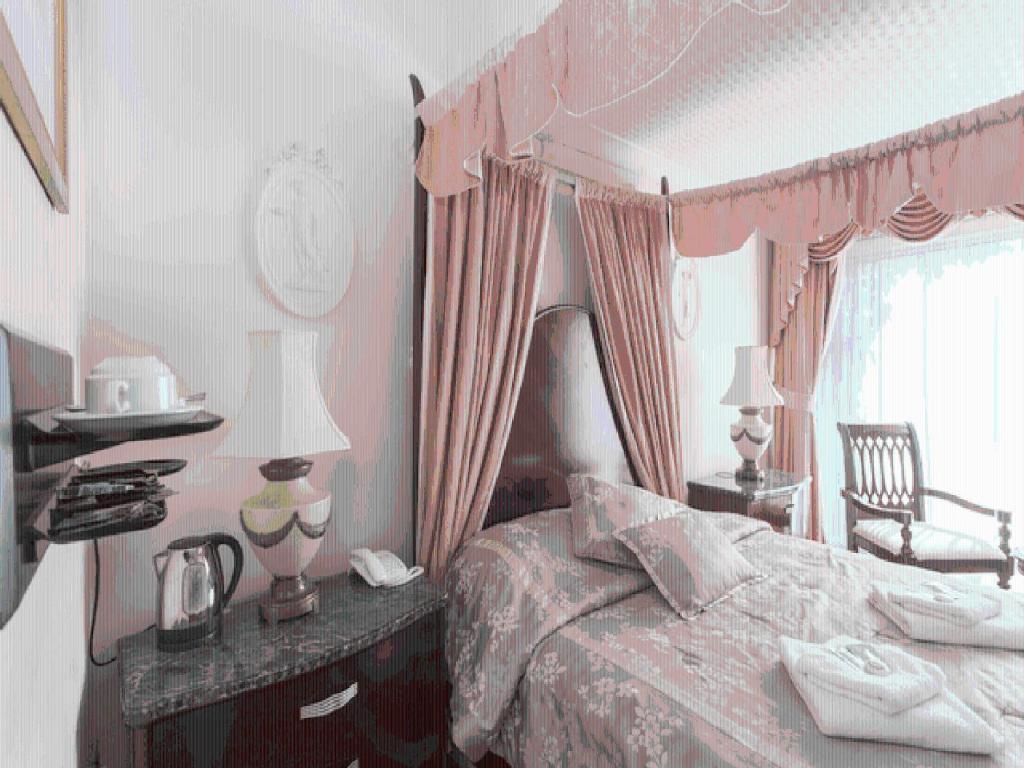 Oyo Ridgeway Hotel Чингфорд Номер фото
